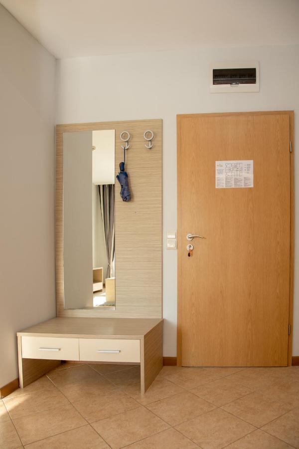 Sunny Apartment In A Complex With A Pool And Gym By Flаt Manаger 阳光海滩 外观 照片